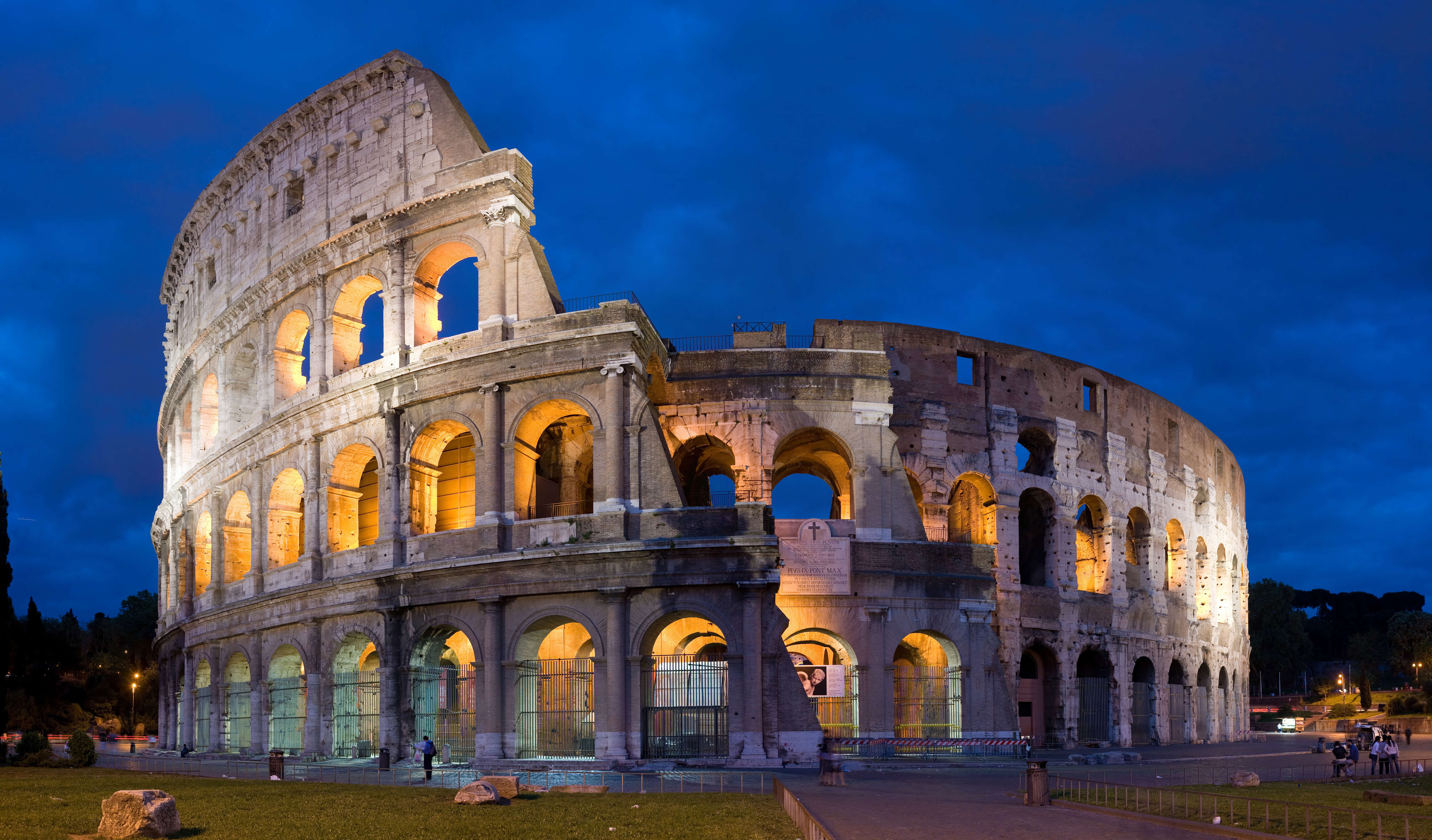 Koloseum, atrakcje w Rzymie