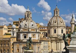 Roofs in the historical center, Rome in 3 days