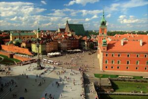 Вид на старыйгород Варшавы, путеводитель за 1 день