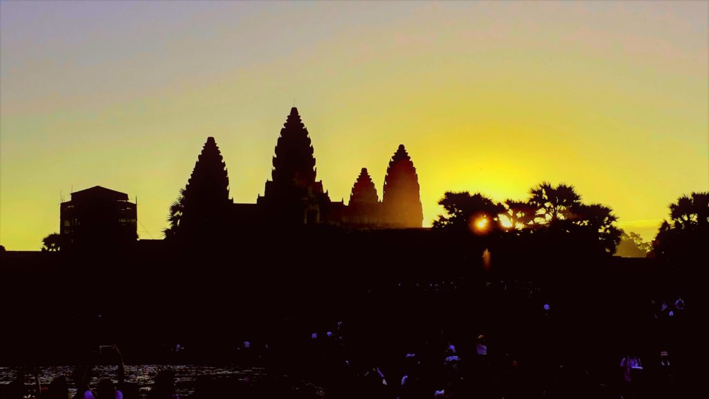 Wschód słońca Angkor Wat, przewodnik po Kambodży