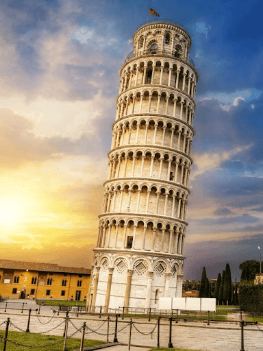 Pisa Tower in Italy, how to find cheap airplane tickets in Europe