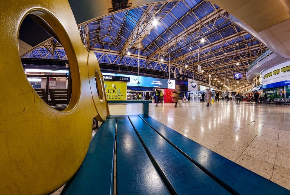 Bench and panorama of waterloo station in London, things to do