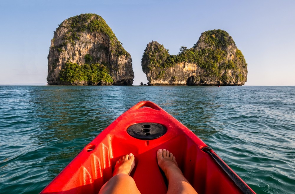 Ways to enjoy your perfect Asian holidays, kayaking in Indonesia