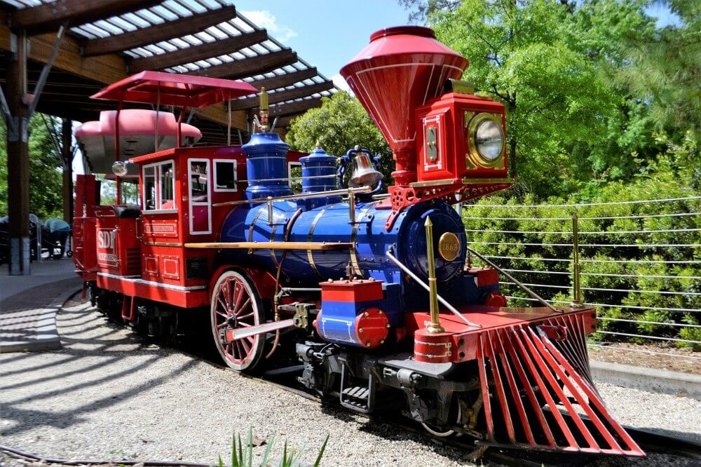 Hermann national park in Houston Texas for Kids, train in a park