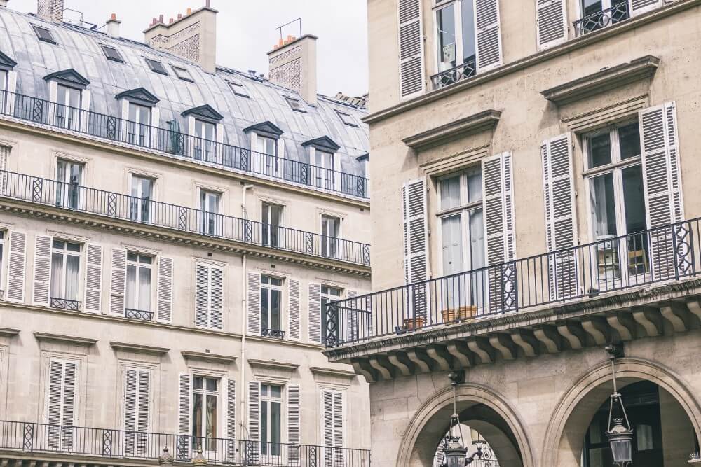 Houses in Paris city, luxury weekend in Paris