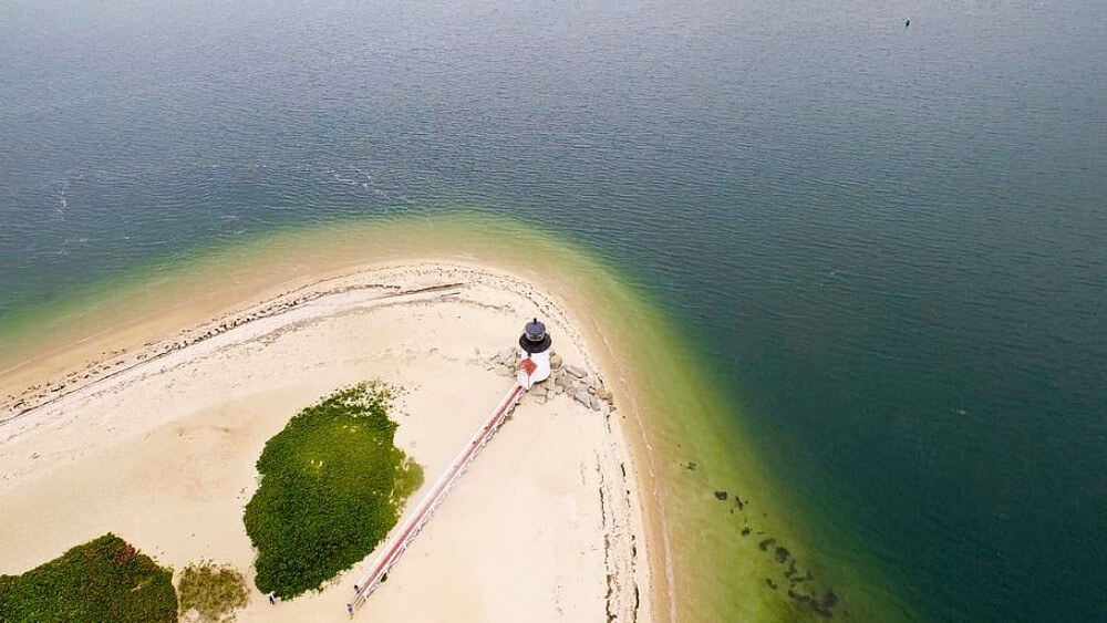 Bird eye view to Nantucket lighthouse and beach