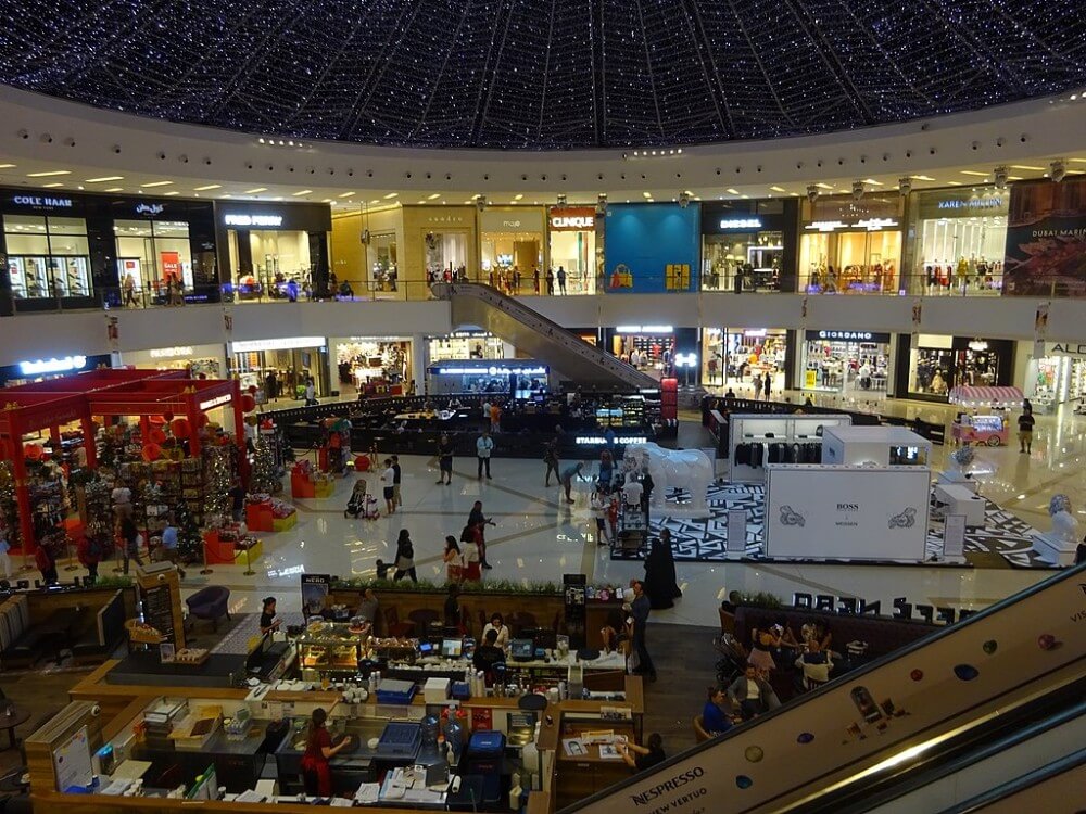 Marina Mall in UAE, huge shopping center